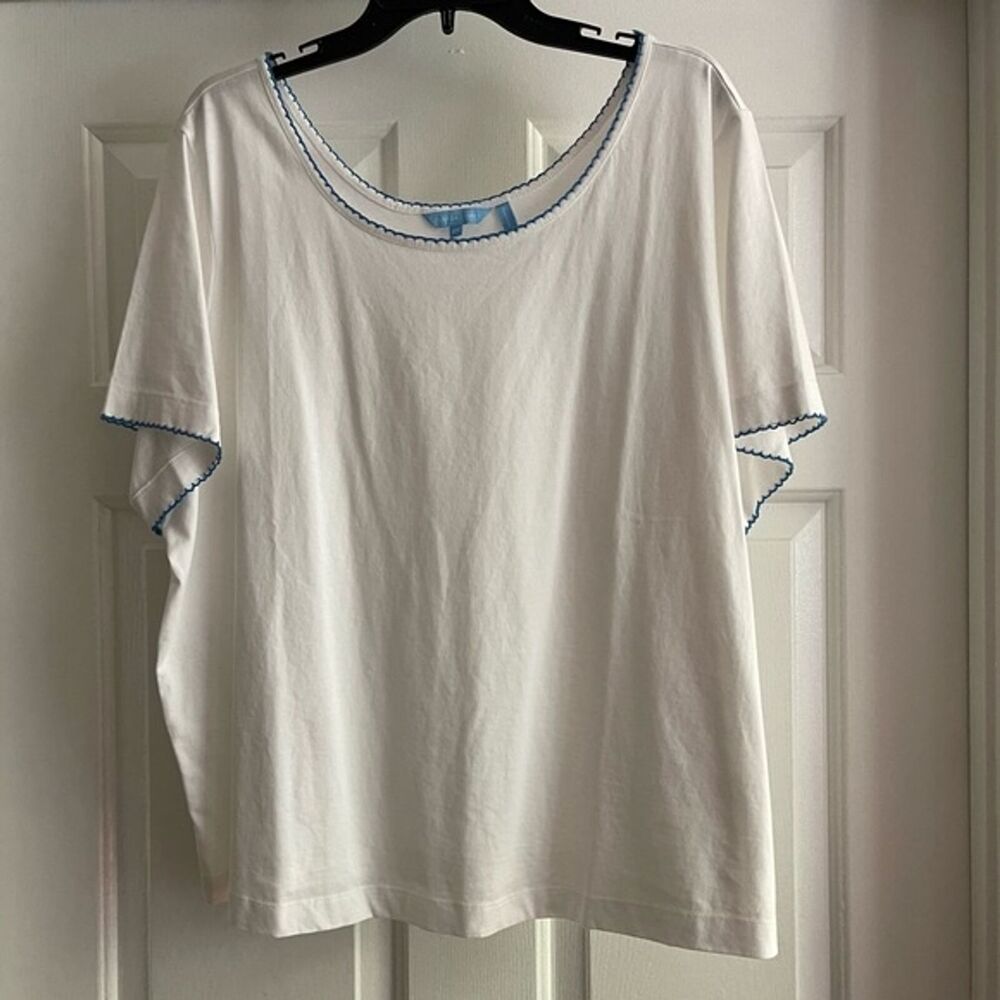 2X Draper James White Short-Sleeve T-Shirt with Scalloped Blue Trim